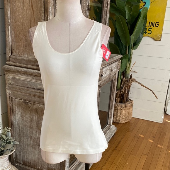 SPANX IN AND OUT TANK POWDER TRUST YOUR GUT SHAPEWEAR XL NEW TOP - Picture 1 of 9